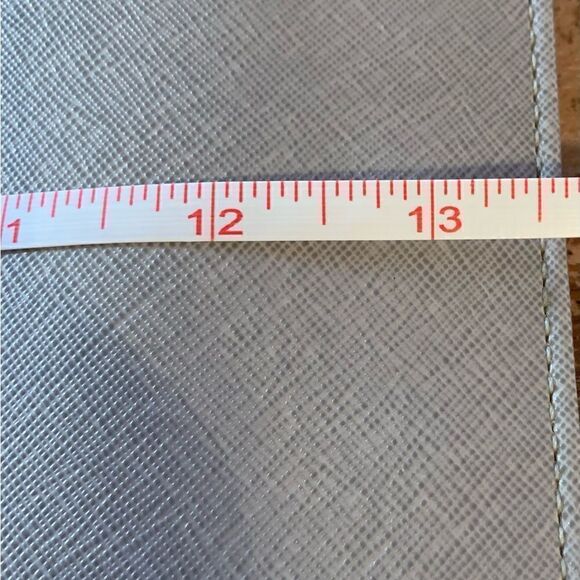 Michael Kors Tablet Case in Silver Leather - Picture 7 of 8